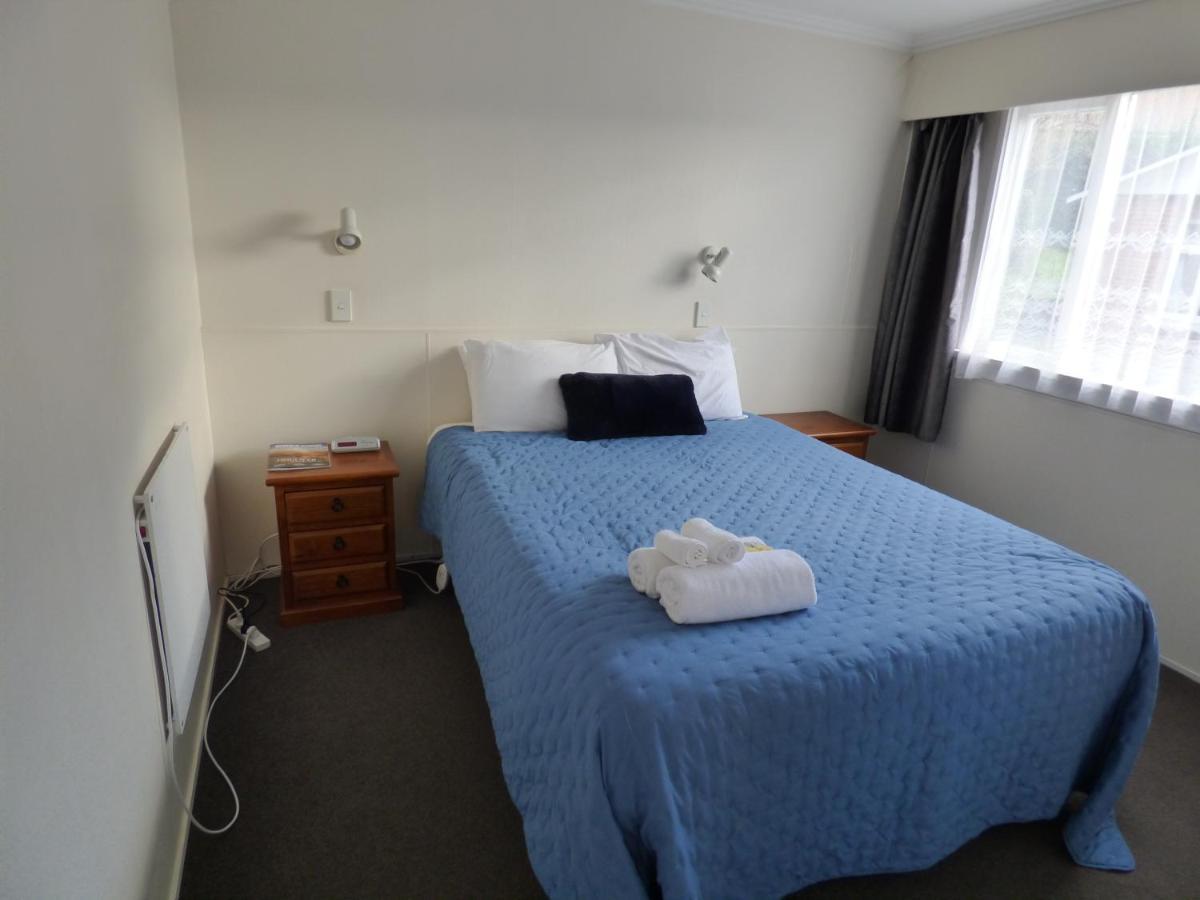 Sahara Motels Dunedin Extérieur photo